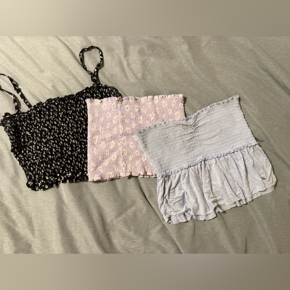 Hollister Floral Black, Pastel Pink, and Light blue Crop Tops